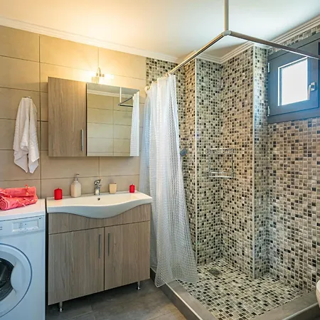 Vizantida Maisonette, By Tk Premium *